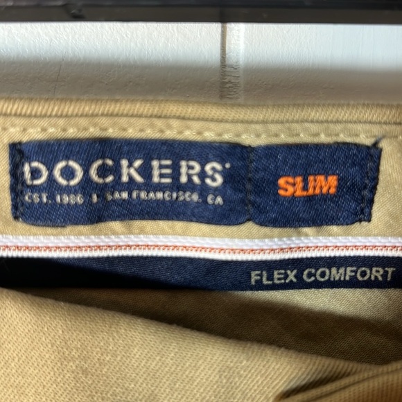 Docker Men Signature Khaki Slim Pant Size 34 X 34 - Picture 8 of 10